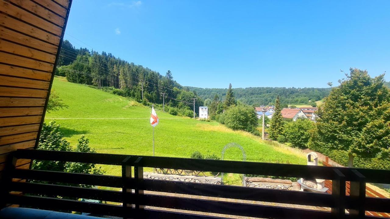 Ferienhaus Waldblick Sonnenbühl Exterior foto